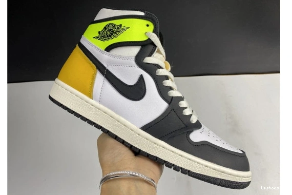 1 555088-118 'Volt Jordan  Air High Retro OG Gold' 555088-118 0606